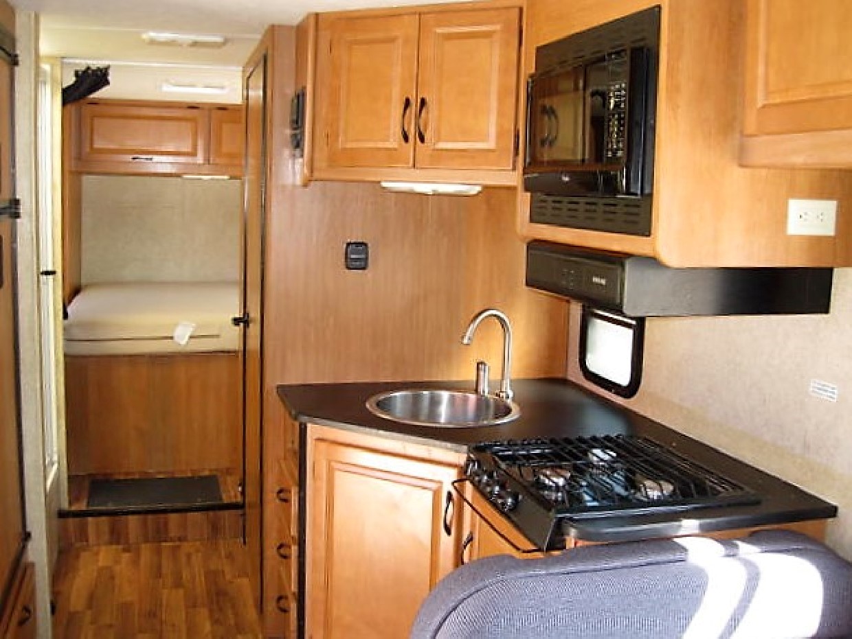 Thor Majestic 28A for Sale Cruise America