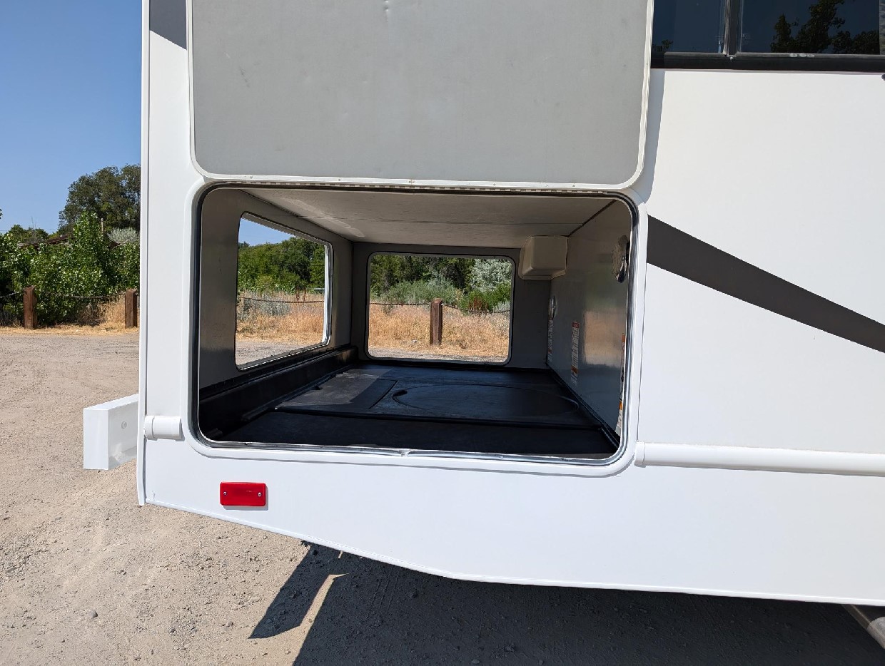 RV Image