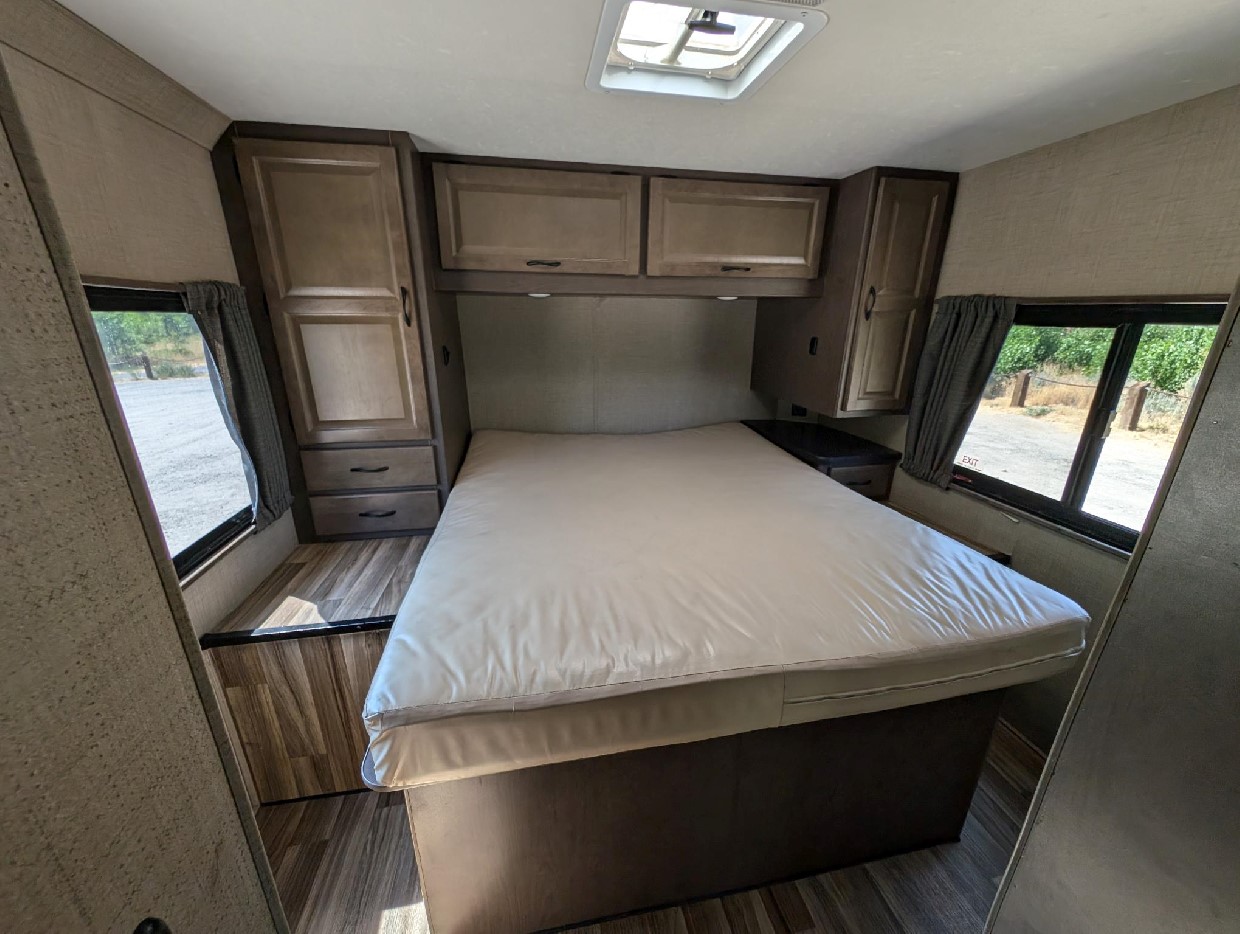 RV Image